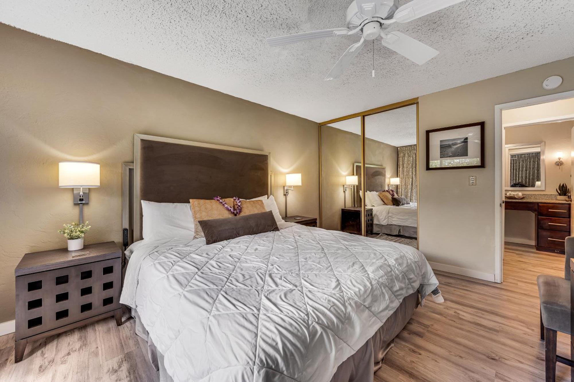 Plantation Hale Villa Kapa'a Room photo