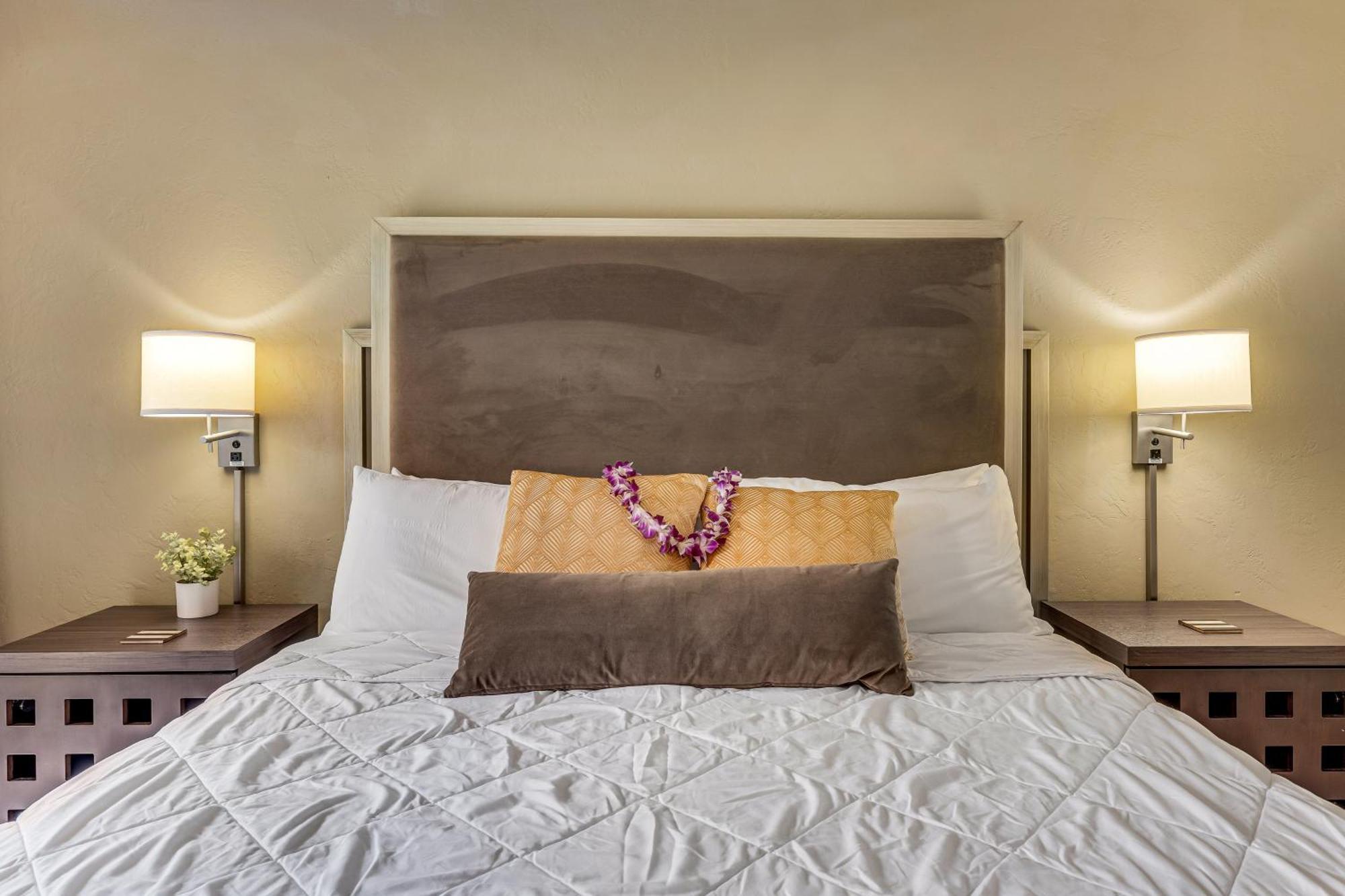 Plantation Hale Villa Kapa'a Room photo