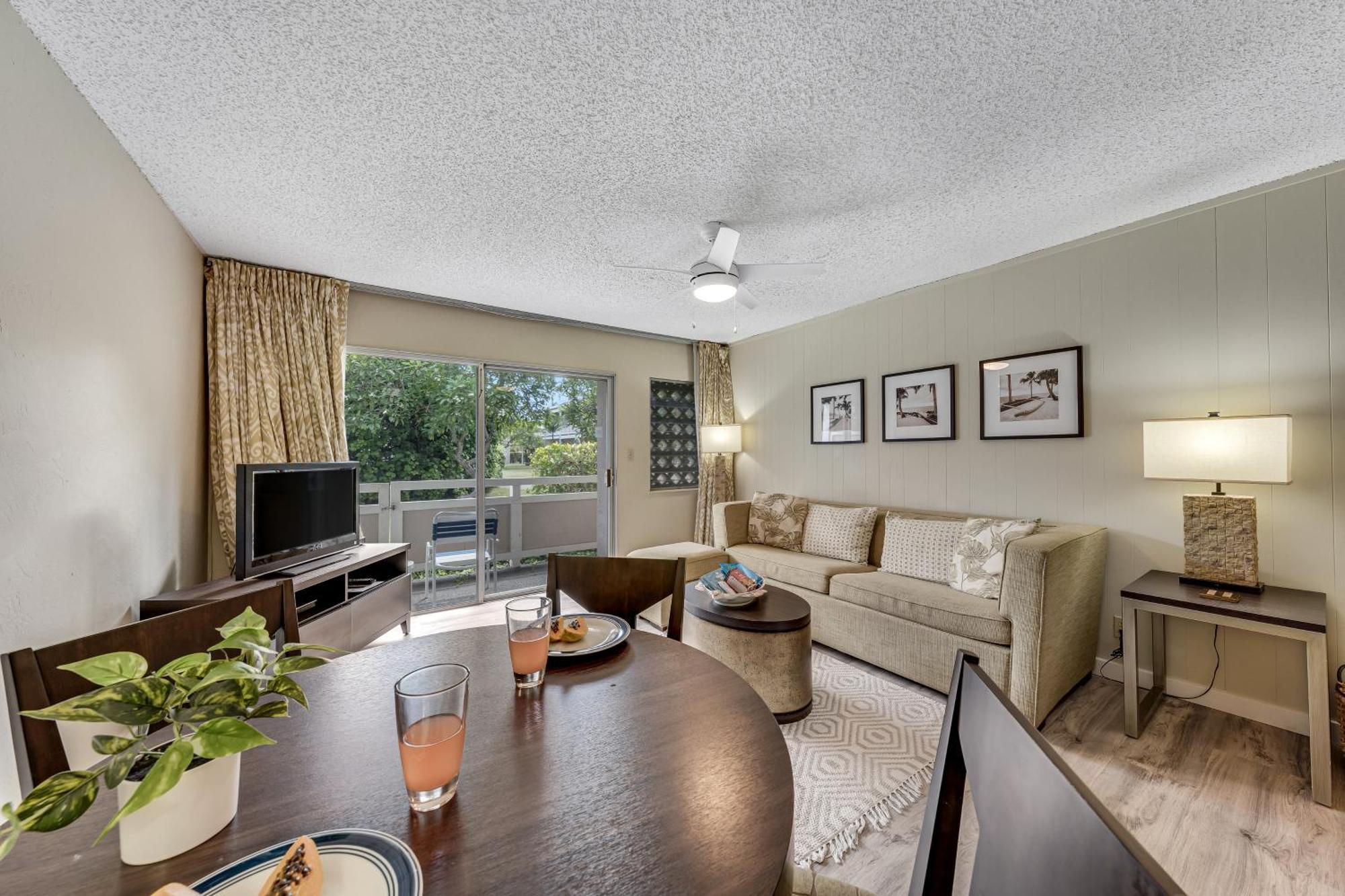 Plantation Hale Villa Kapa'a Room photo